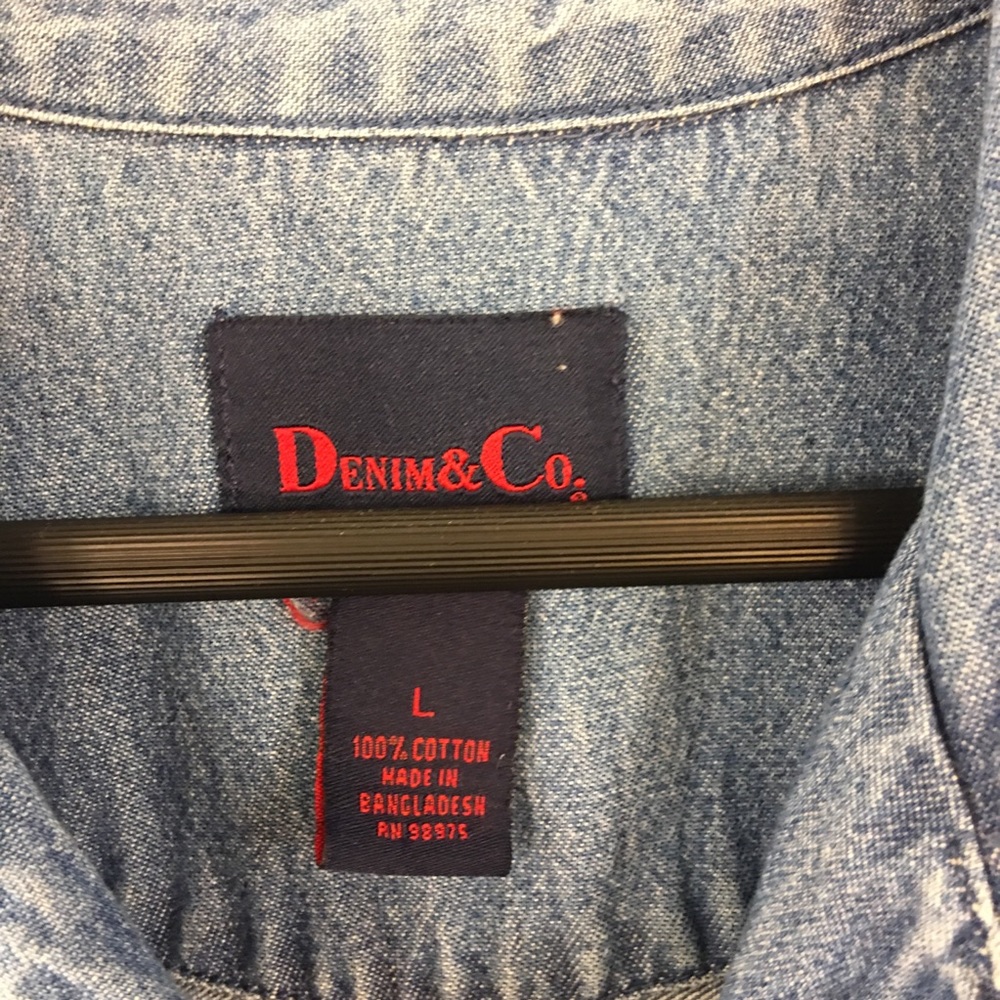 Denim & Co Top Jean Shirt Sz L Button Down Floral - Picture 5 of 6